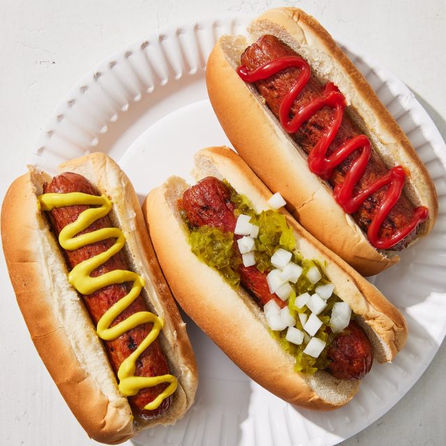 01GRILL HOTDOGS REX Cqwj MediumSquareAt3X